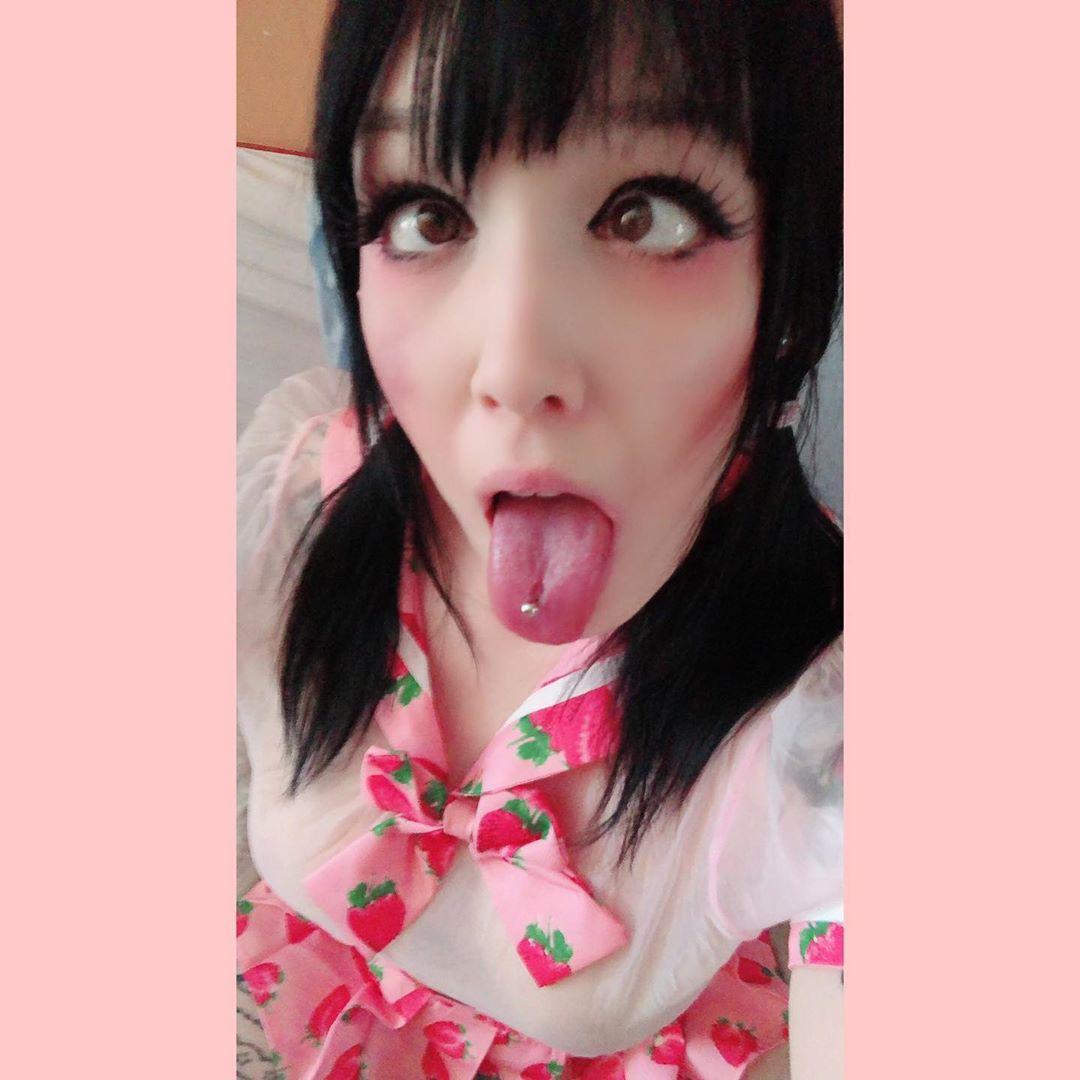 Ahegao face