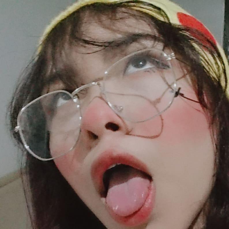 Ahegao face