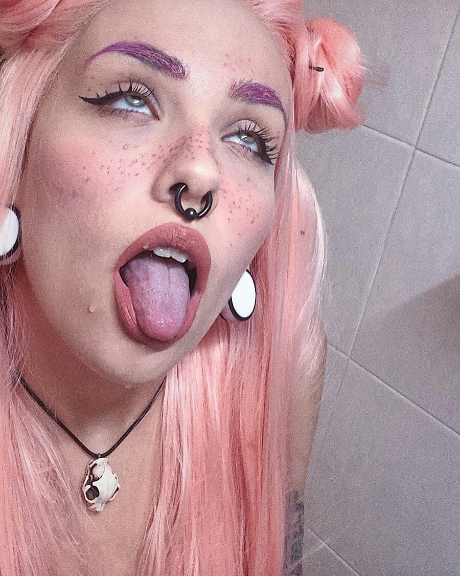 Ahegao face