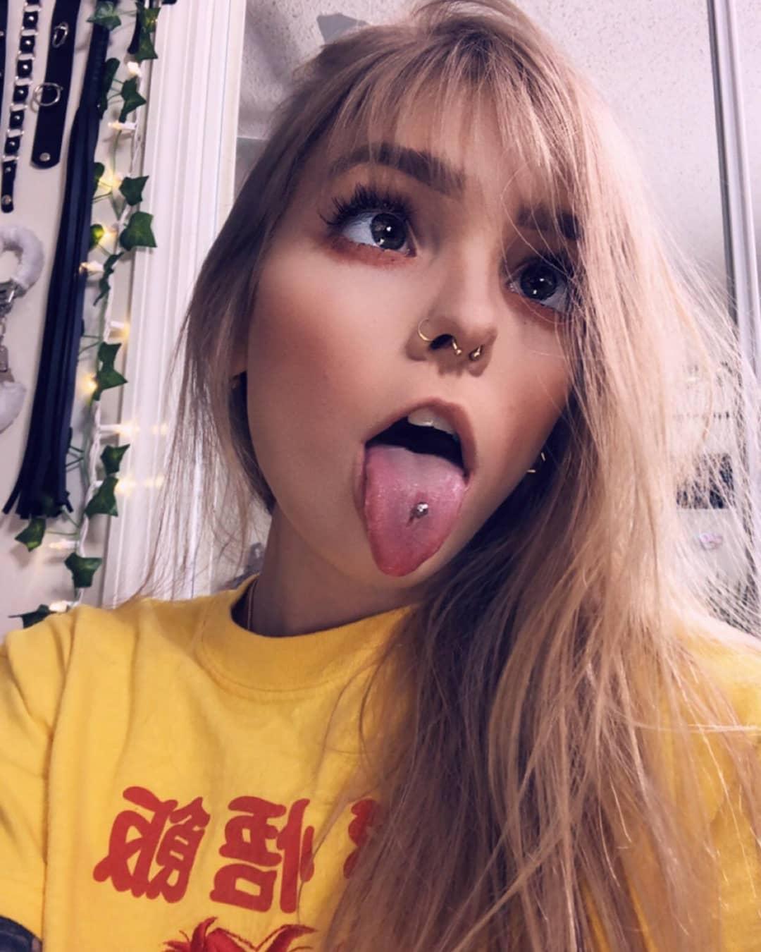 Ahegao face