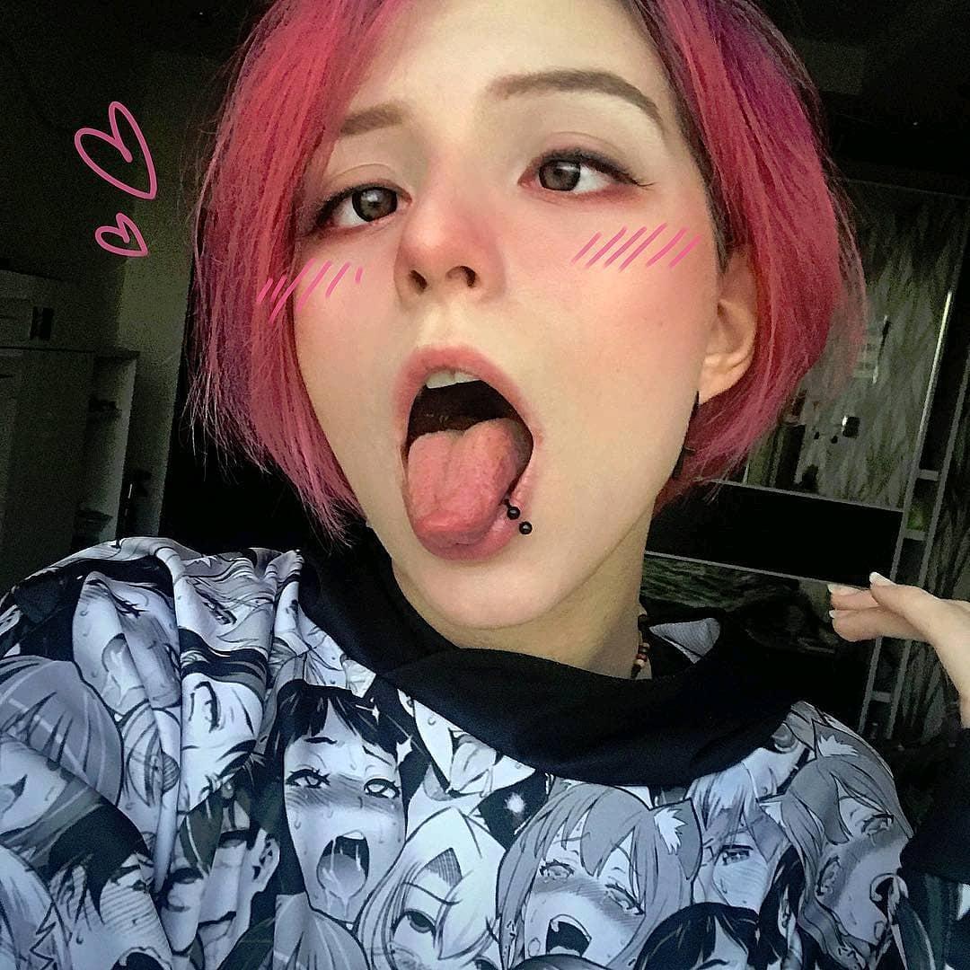 Ahegao face