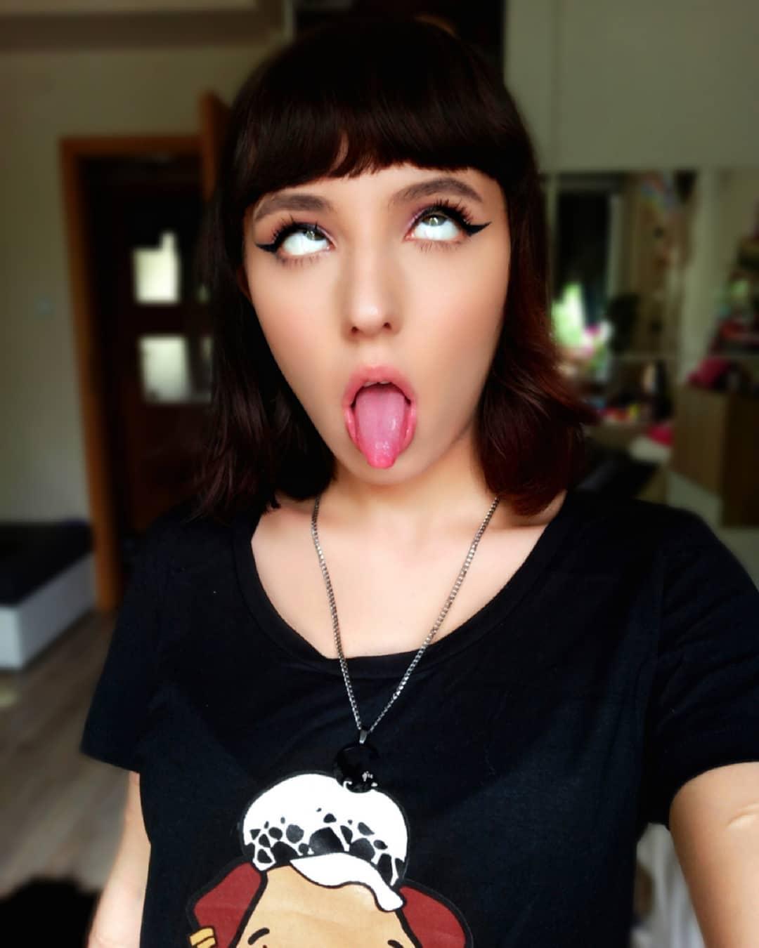 Ahegao face