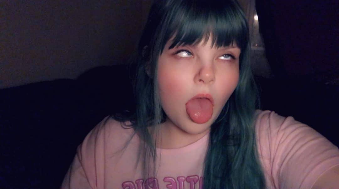 Ahegao face