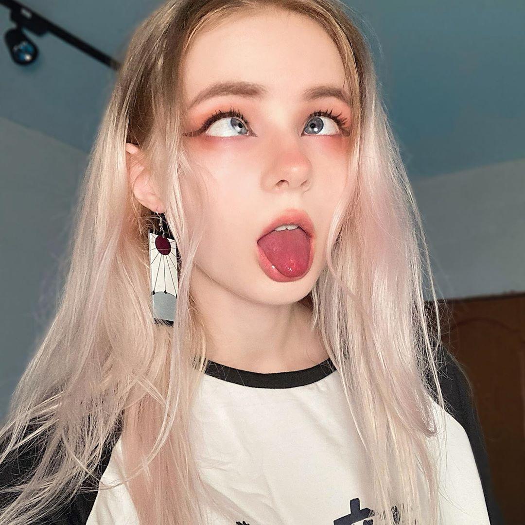 Ahegao face