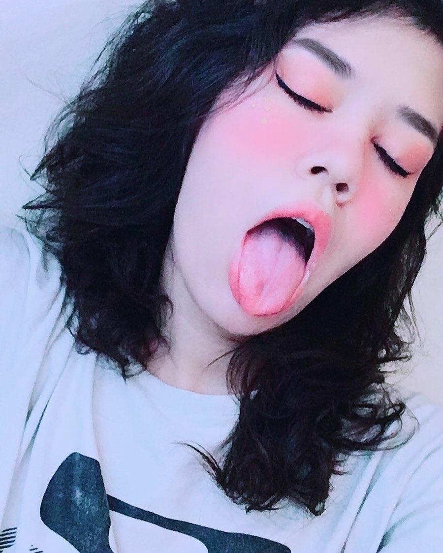 Ahegao face