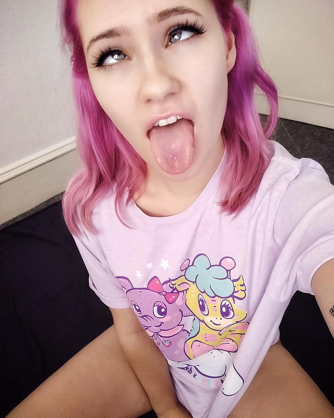 Ahegao face