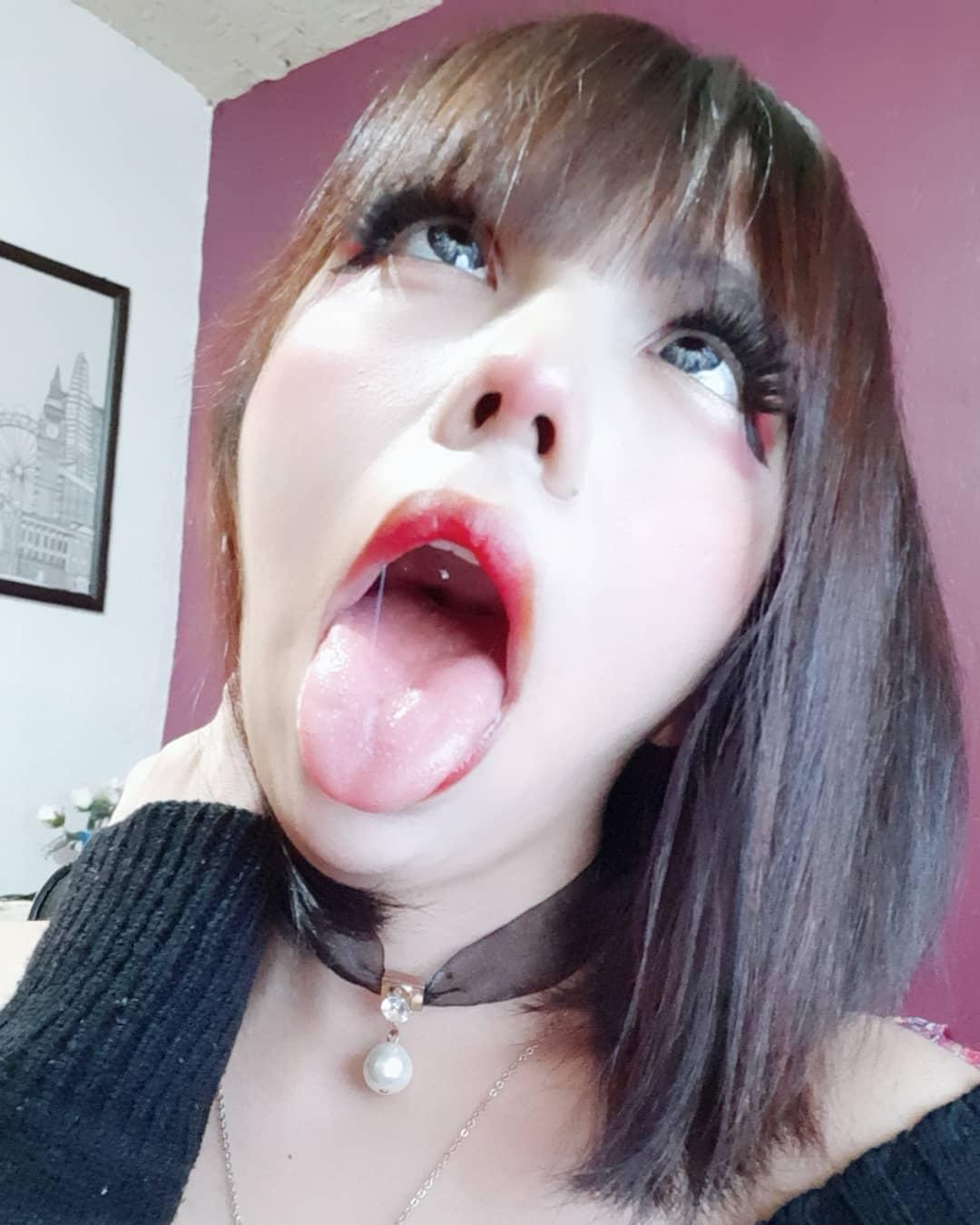 Ahegao face