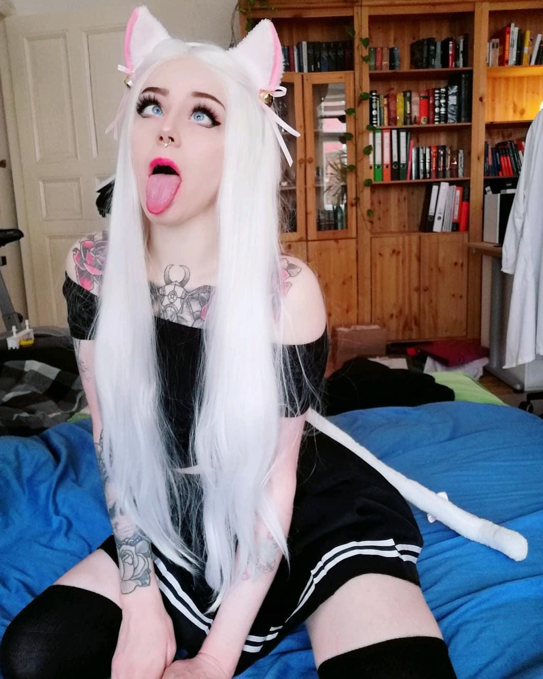 Ahegao face