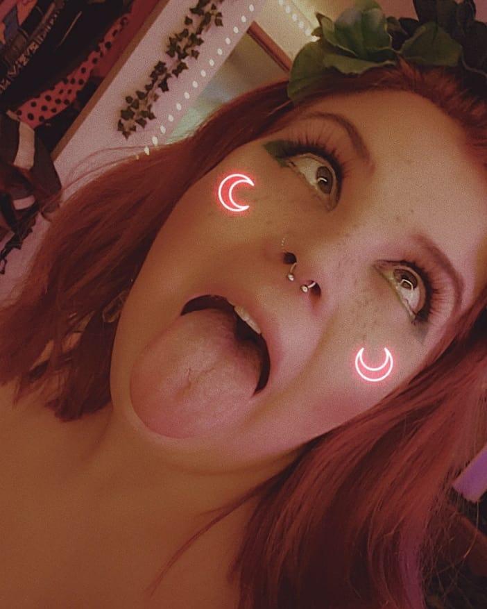 Ahegao face