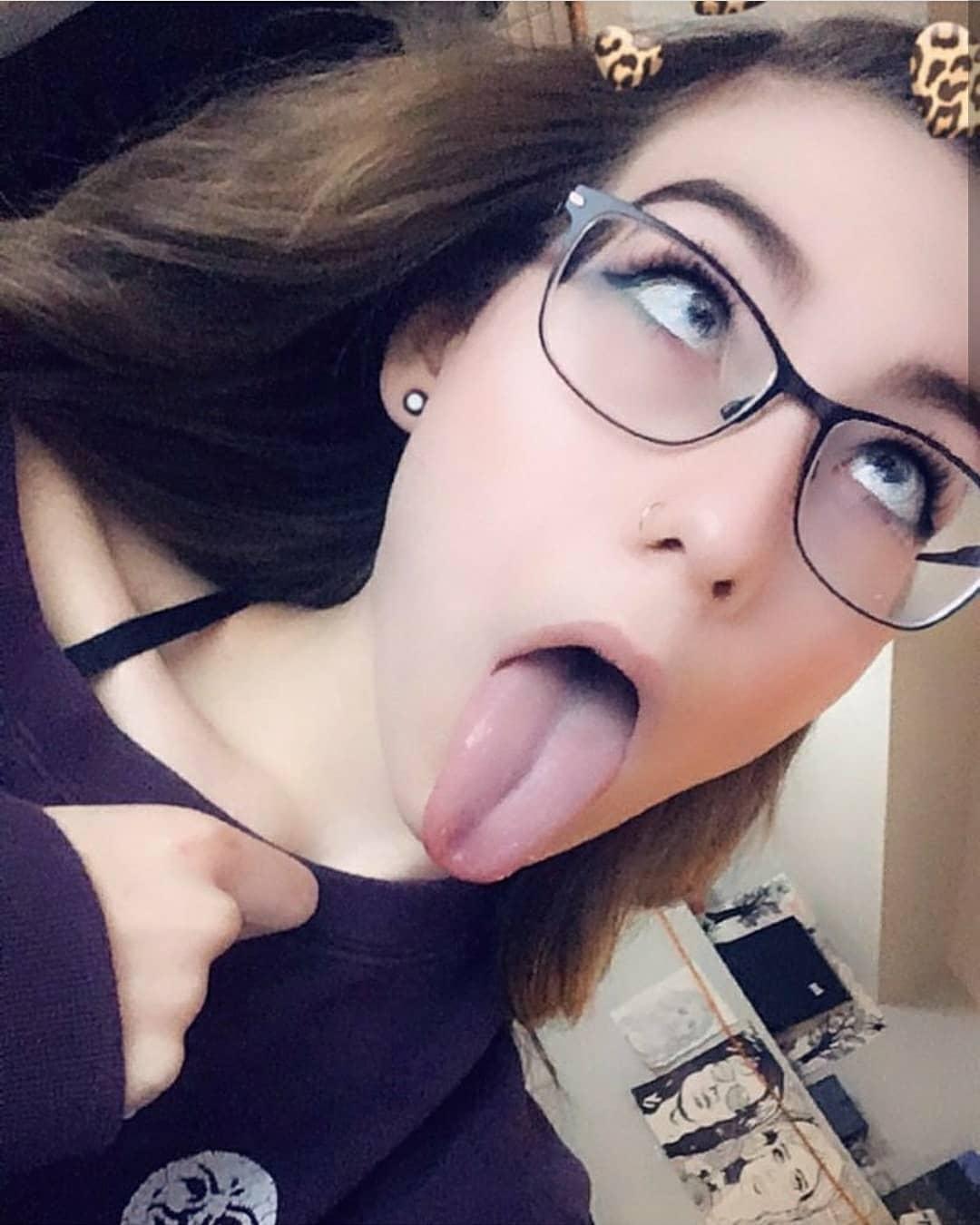 Ahegao face