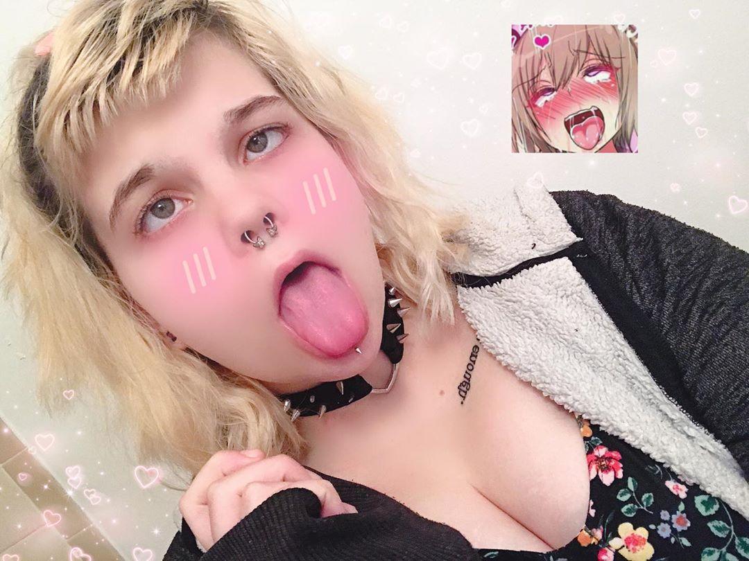 Ahegao face