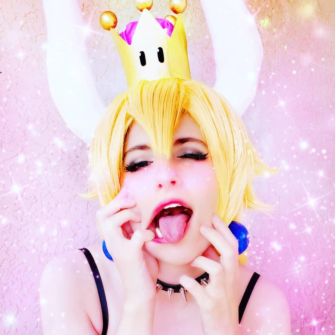 Ahegao face