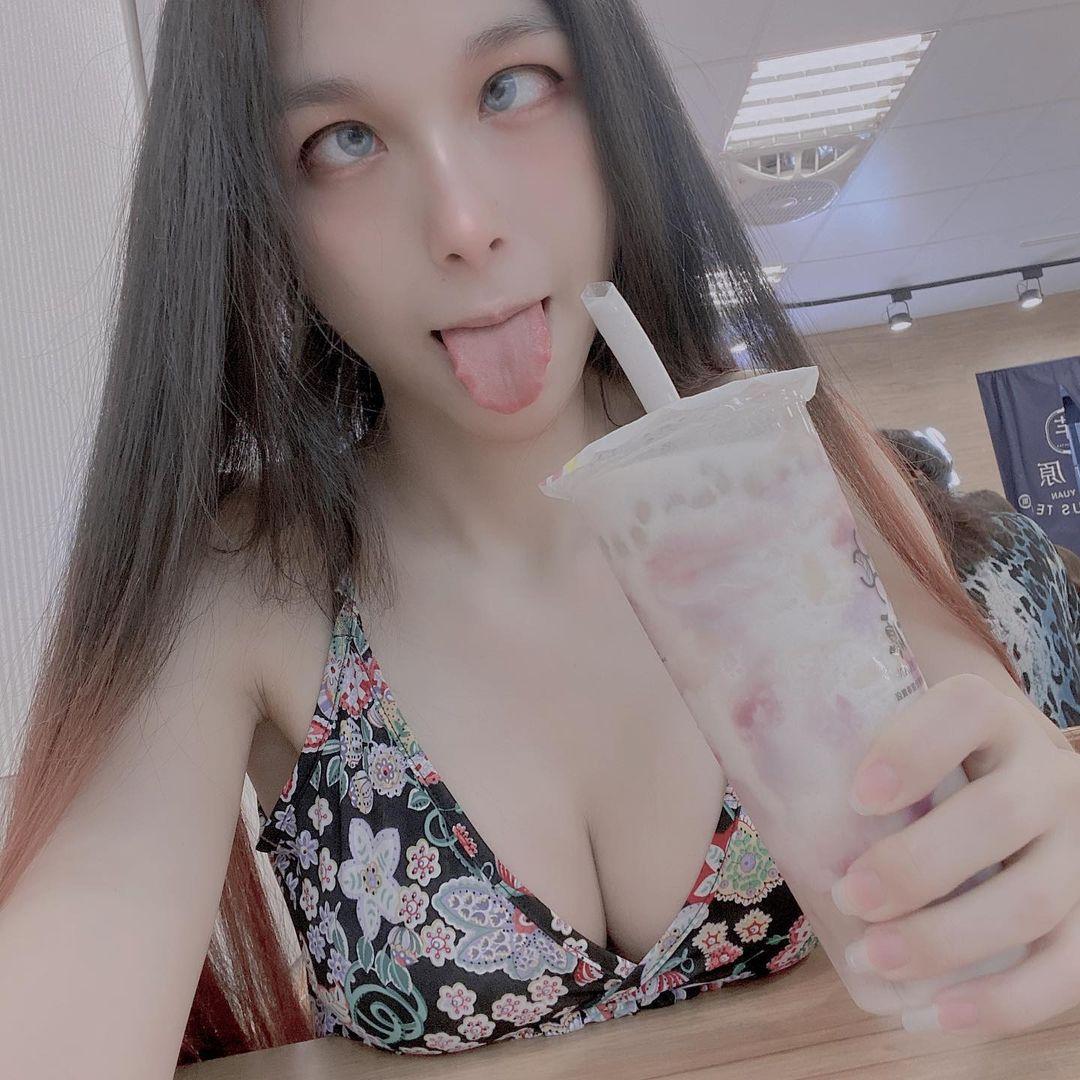 Ahegao face