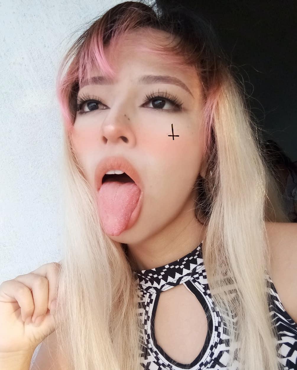 Ahegao face