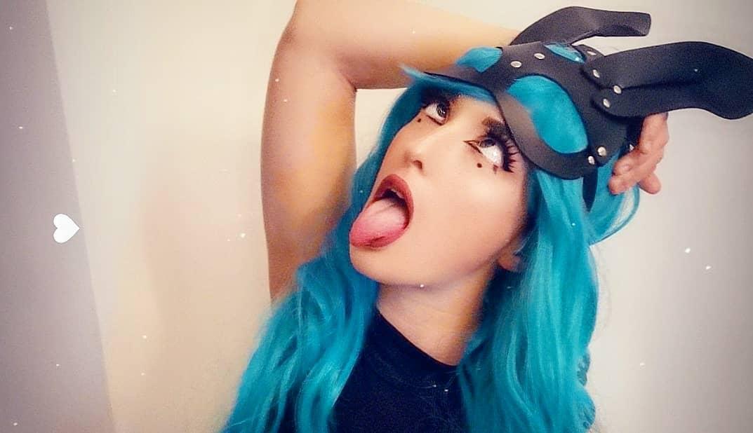 Ahegao face