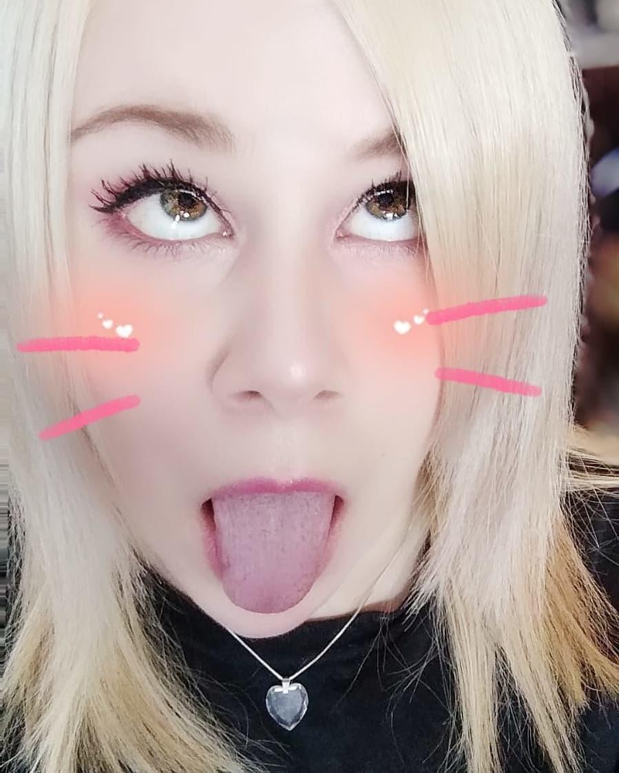 Ahegao face