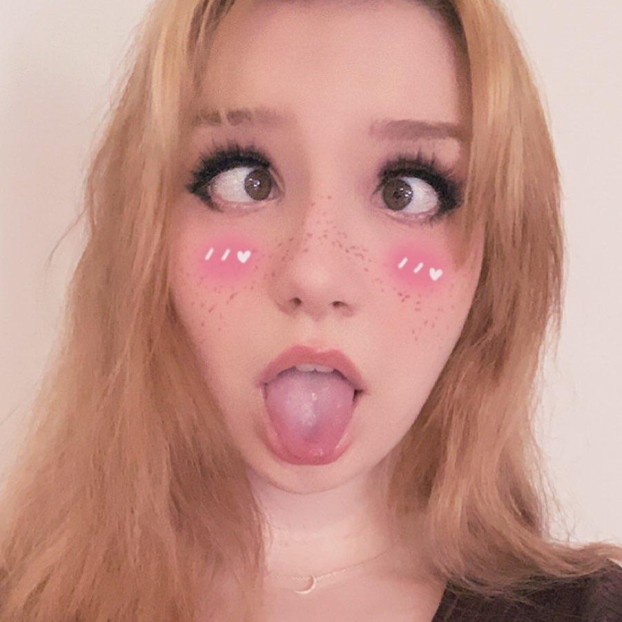 Ahegao face