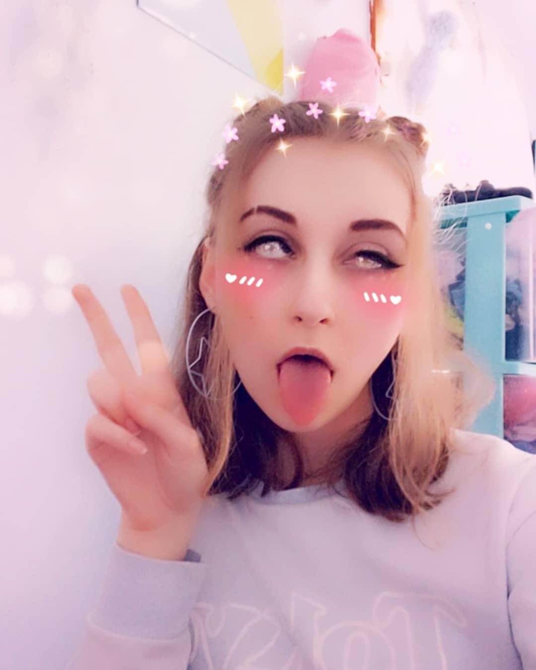 Ahegao face