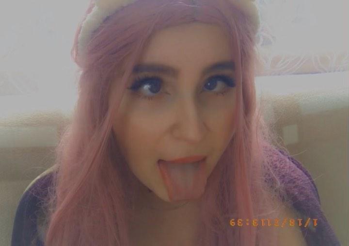 Ahegao face