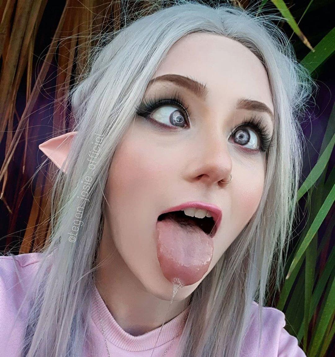 Ahegao face