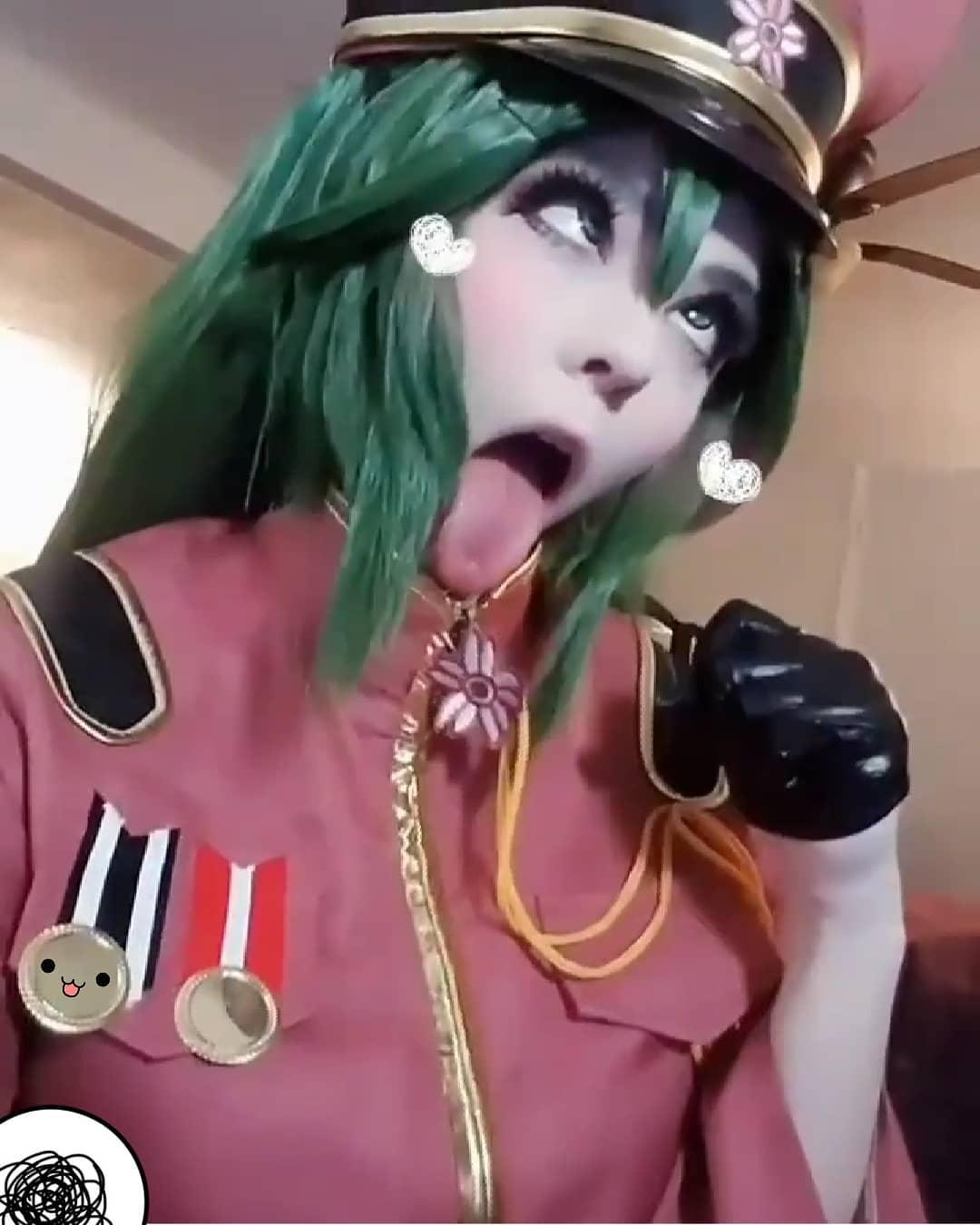 Ahegao face