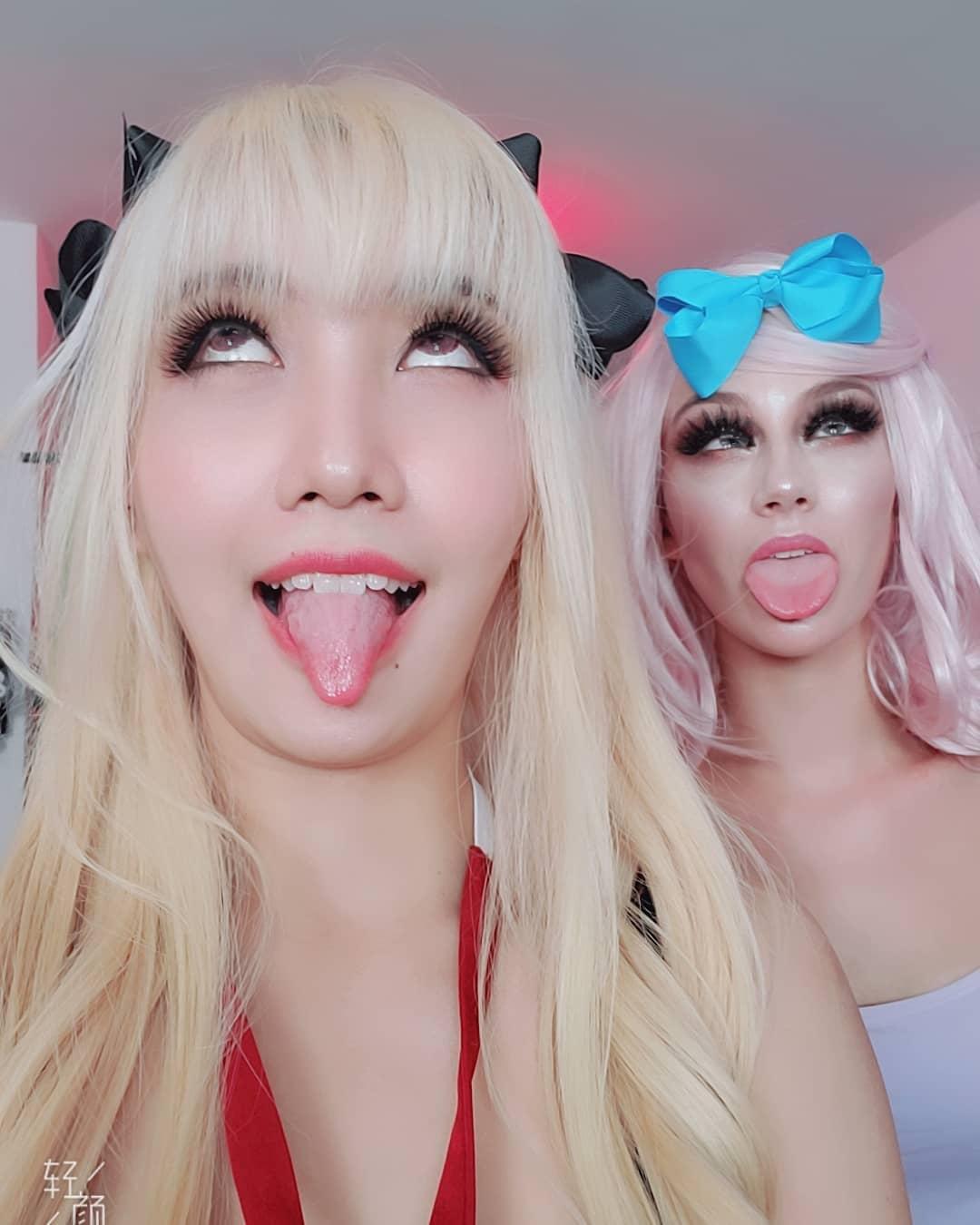 Ahegao face