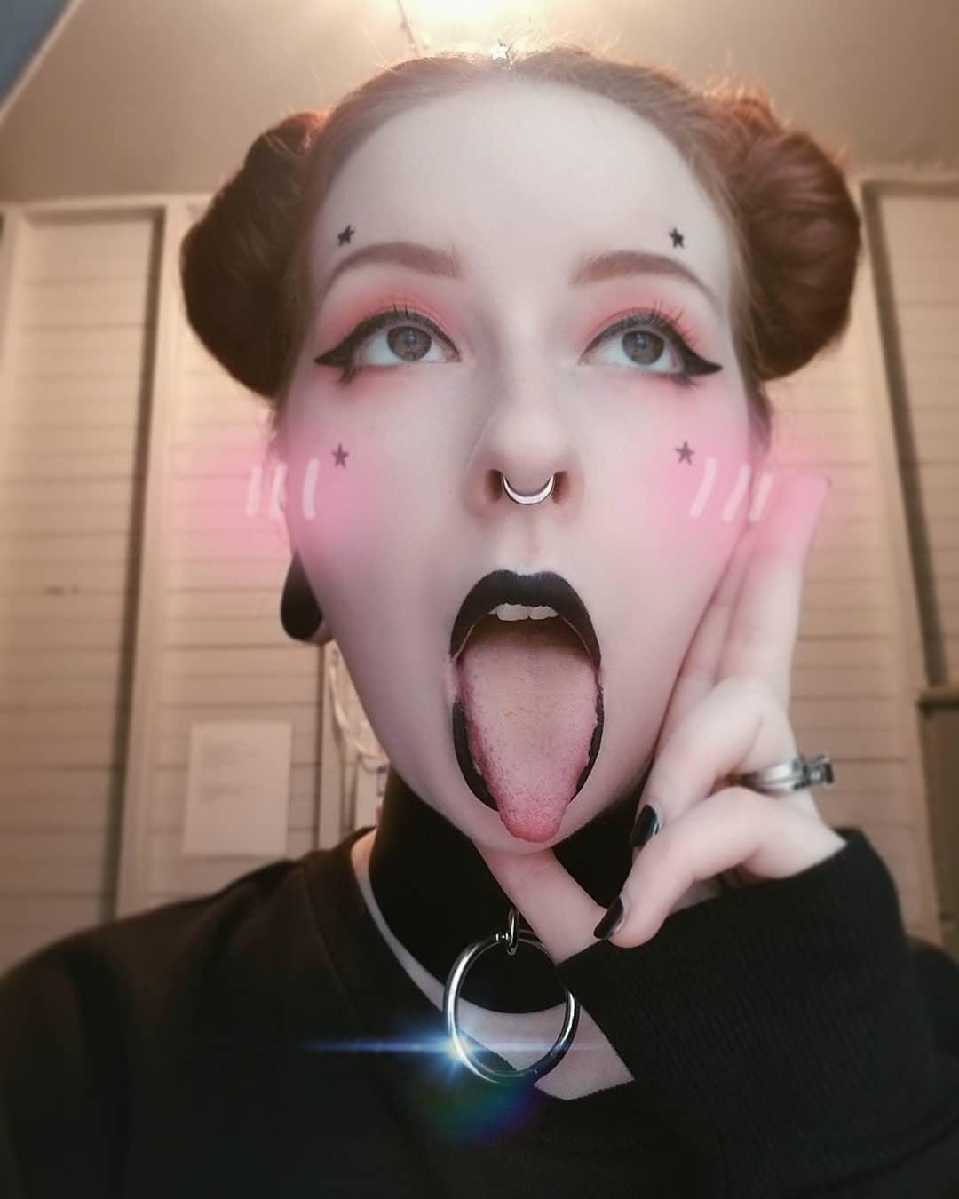 Ahegao face