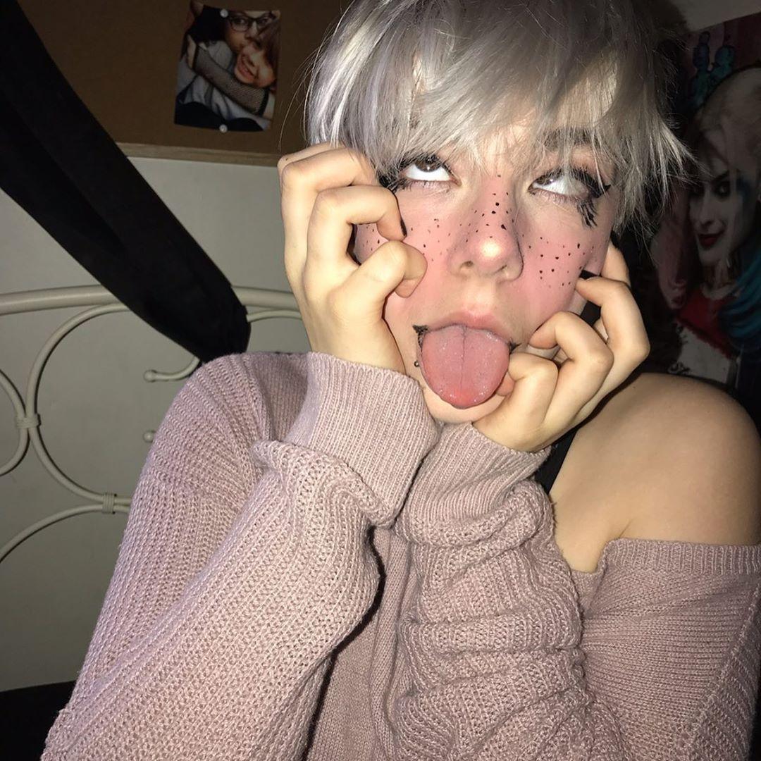 Ahegao face