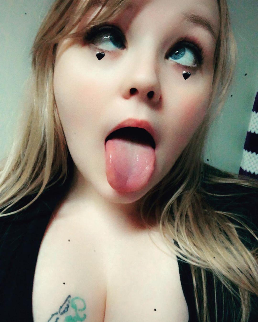 Ahegao face