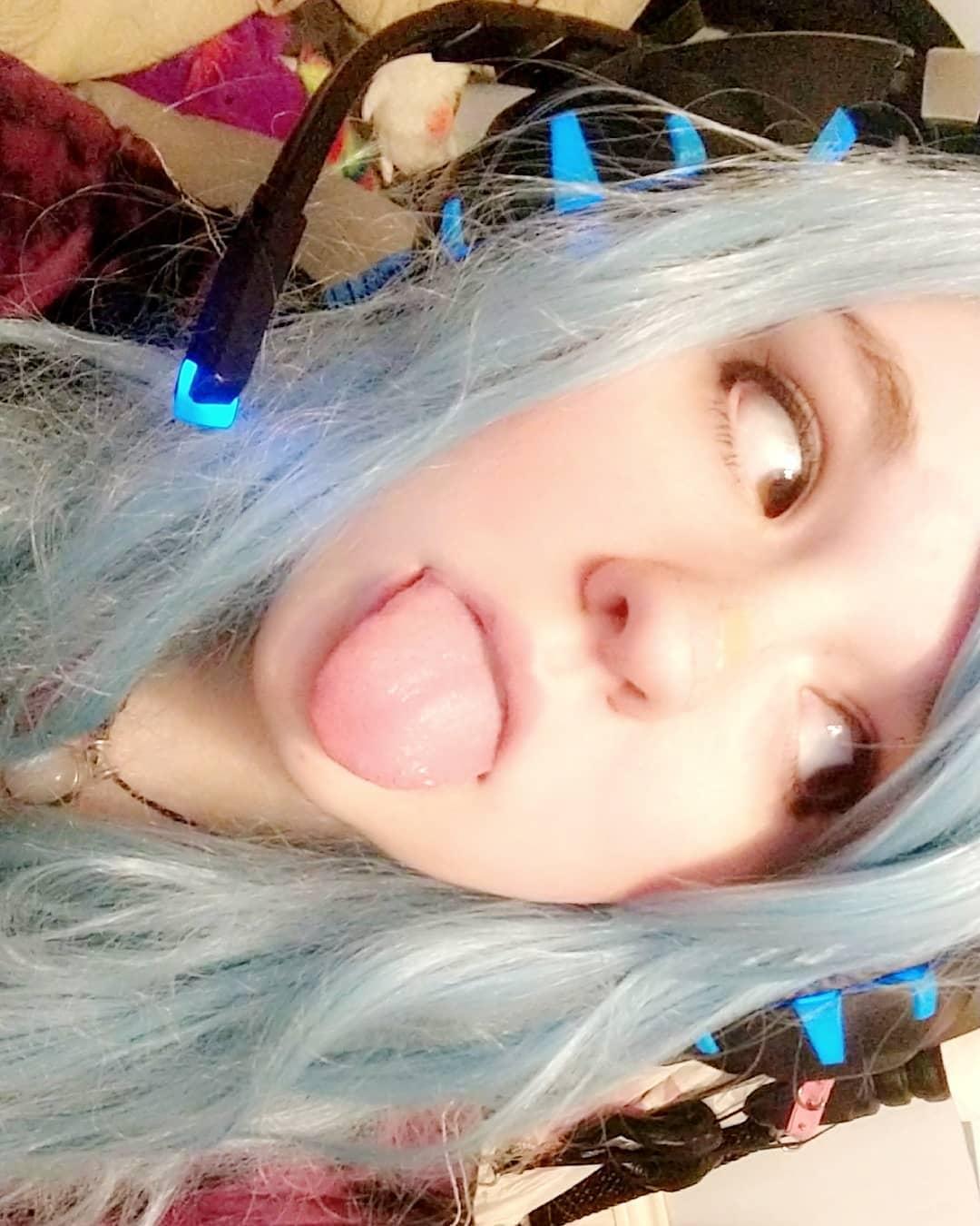 Ahegao face