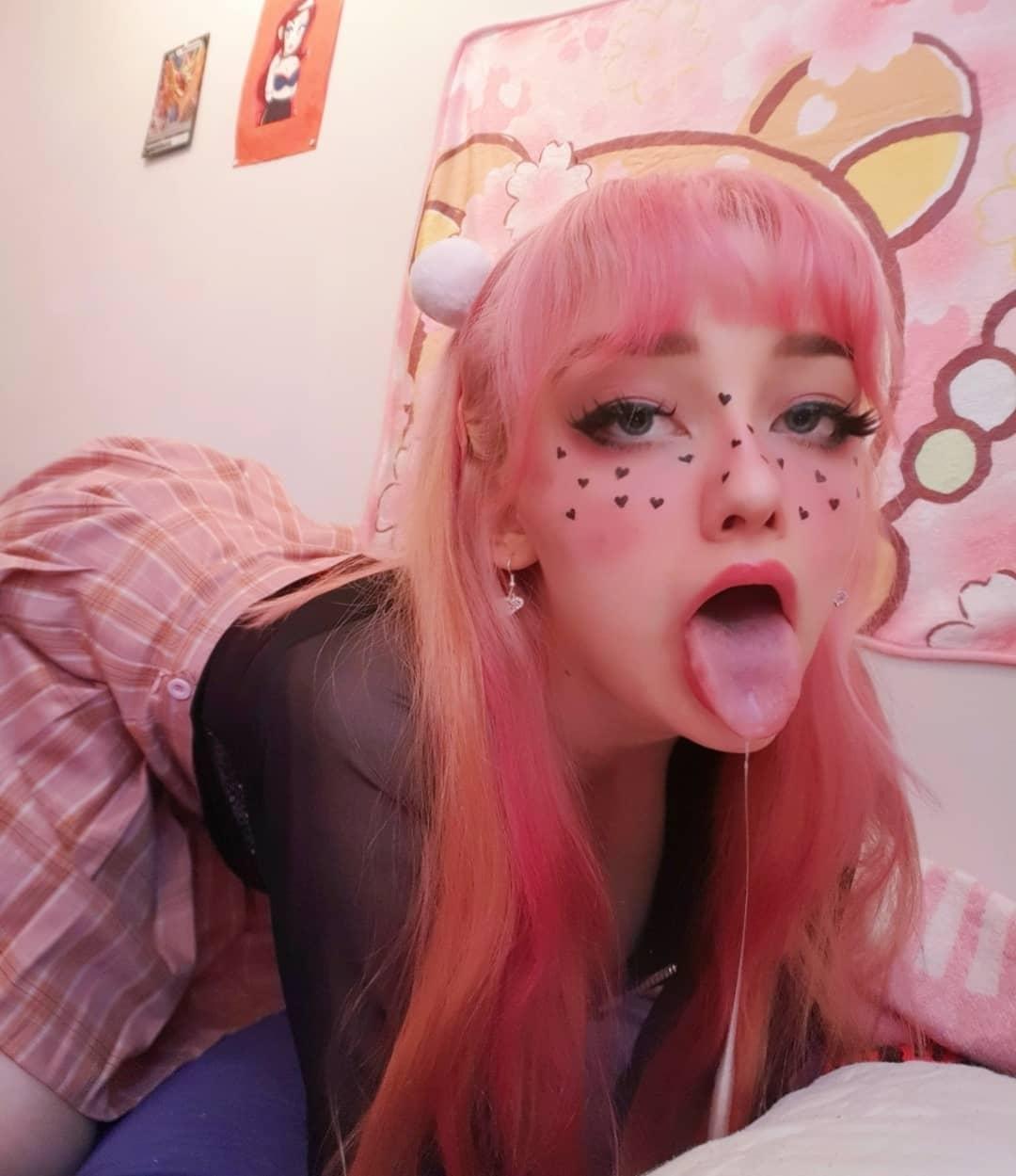 Ahegao face