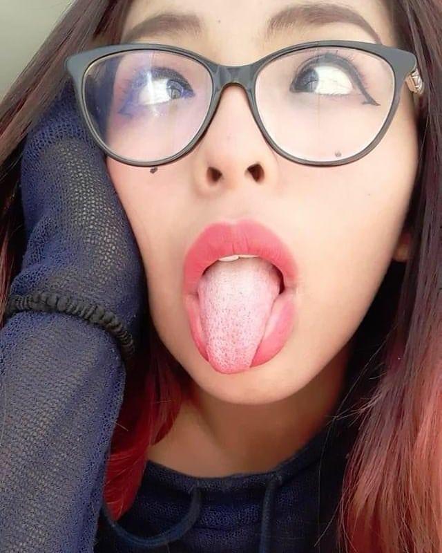 Ahegao face