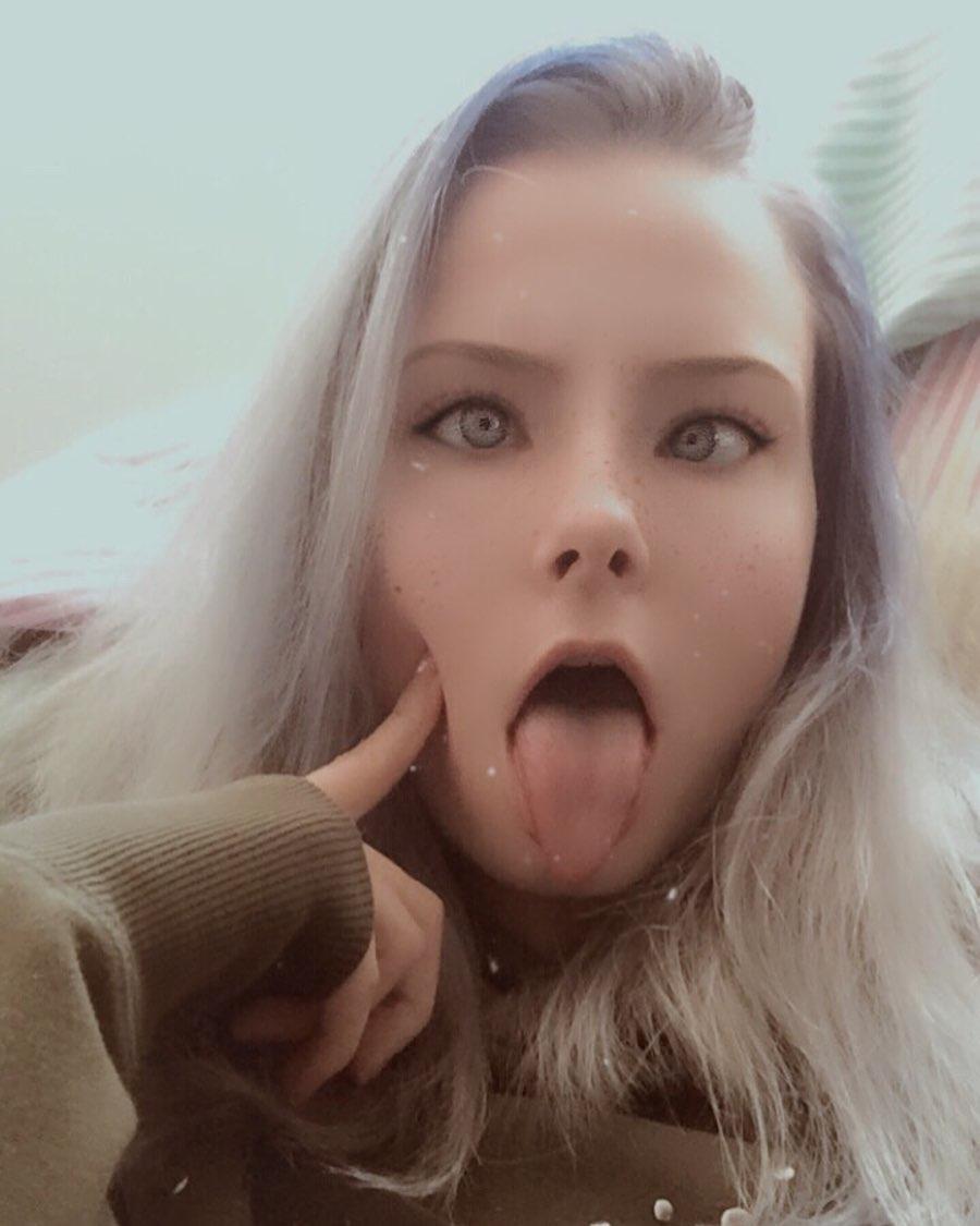 Ahegao face