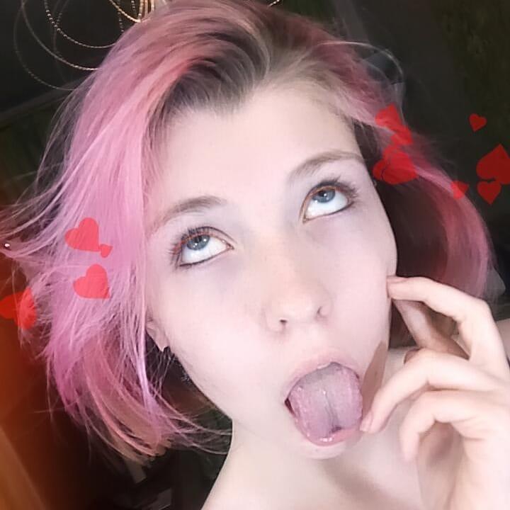 Ahegao face