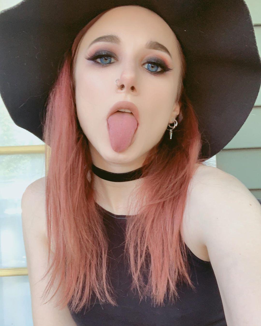 Ahegao face