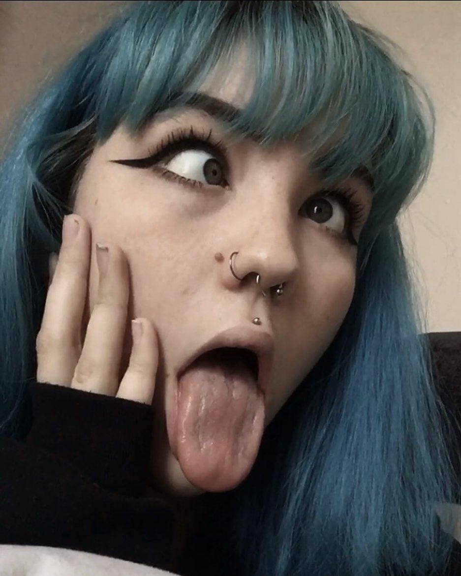 Ahegao face