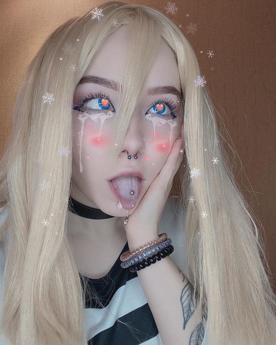 Ahegao face