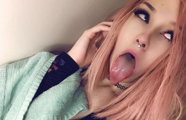 Ahegao face