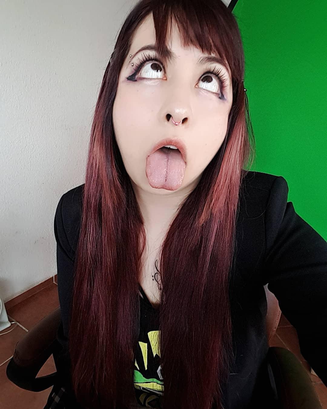 Ahegao face