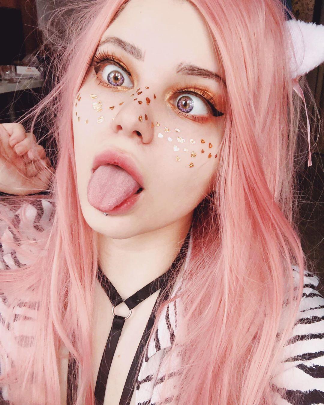 Ahegao face