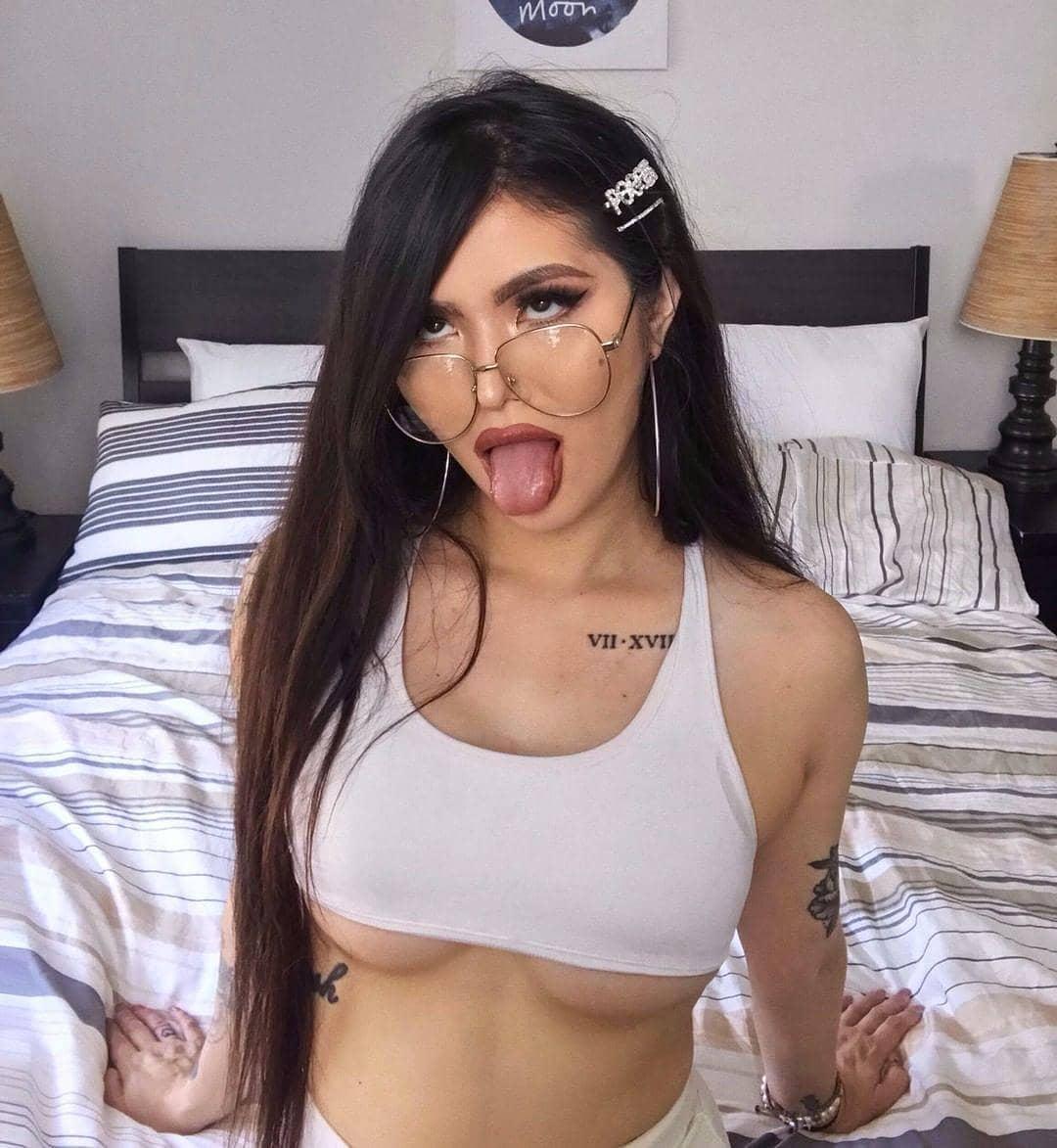 Ahegao face