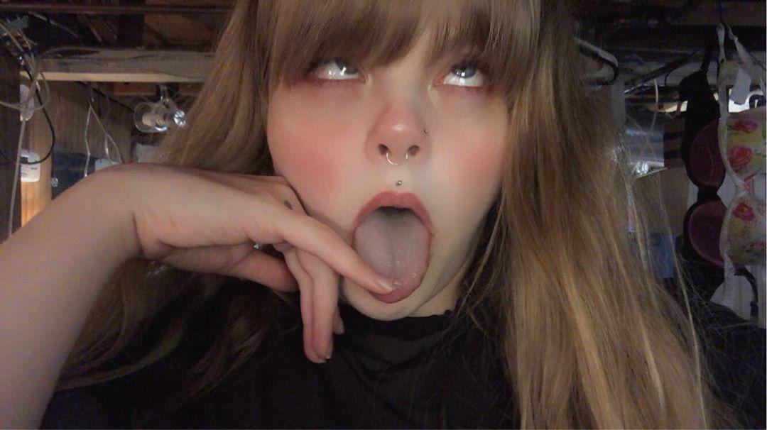 Ahegao face