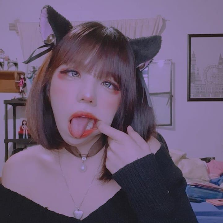 Ahegao face