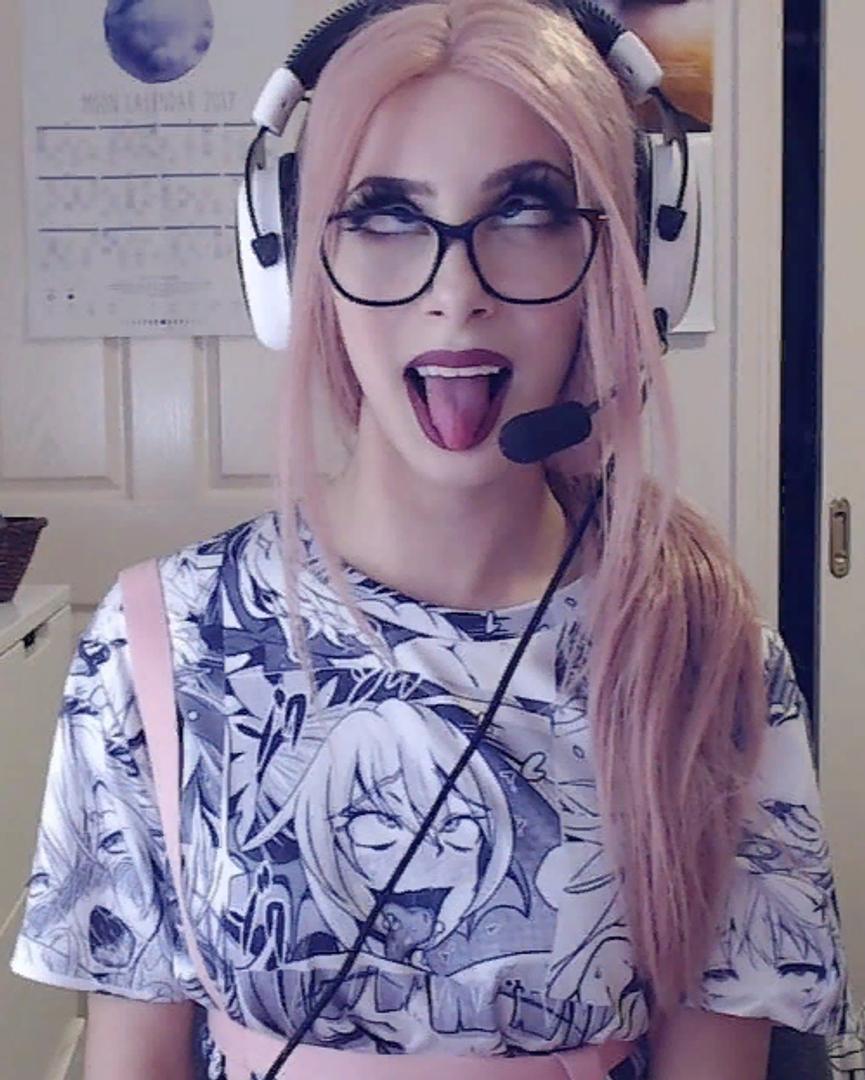 Ahegao face