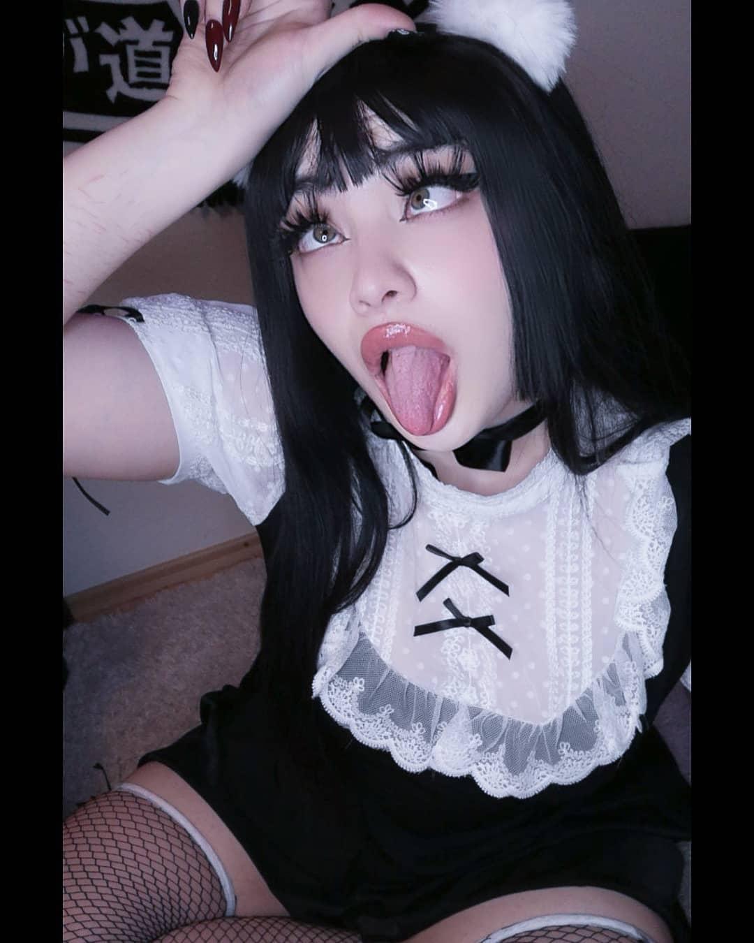 Ahegao face