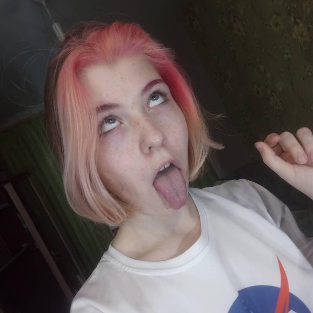 Ahegao face