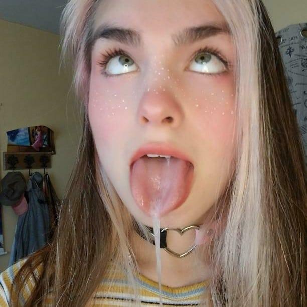 Ahegao face