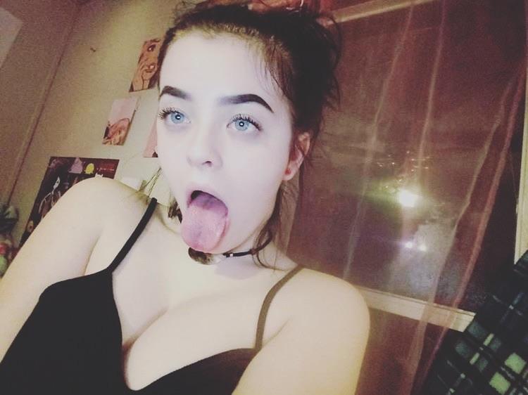 Ahegao face