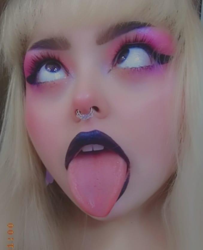 Ahegao face