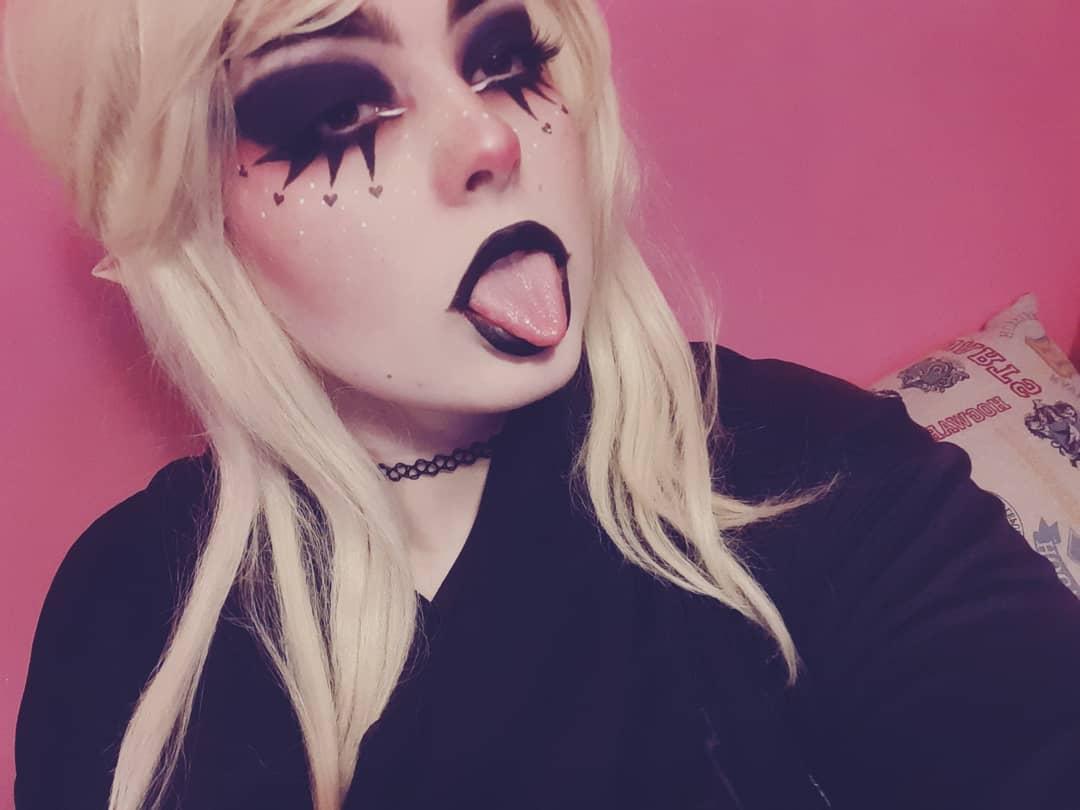 Ahegao face